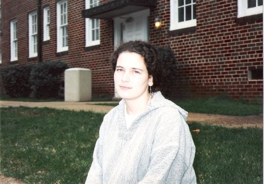 1993 01 Rebecca at Fitts Hall University of Alabama 02