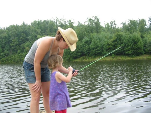 2003 08 01 rebecca and sarah fishing