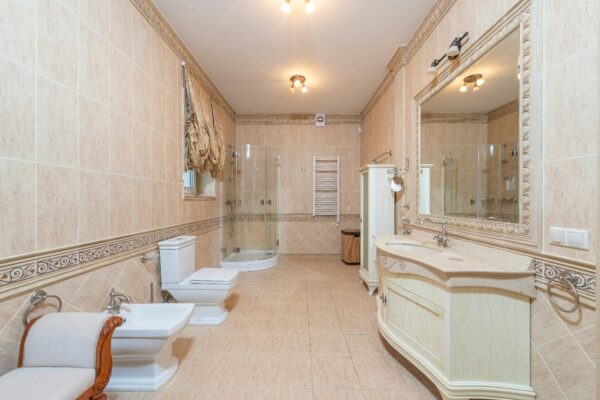 5 clever bathroom renovations for beginners